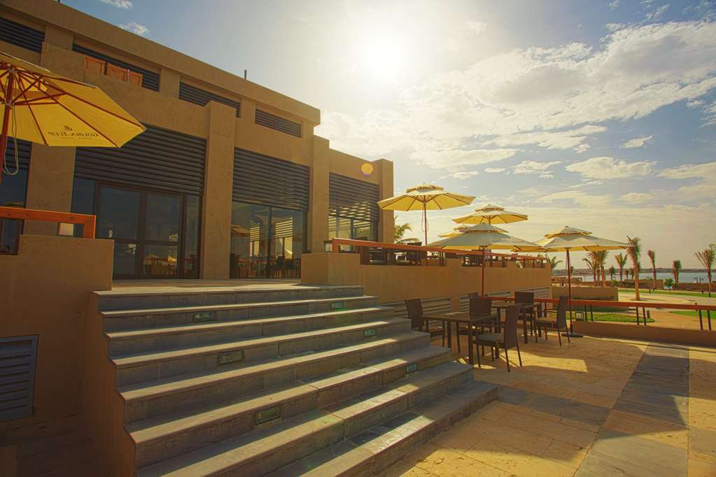 Golden Tulip Sharma Resort Facilités photo