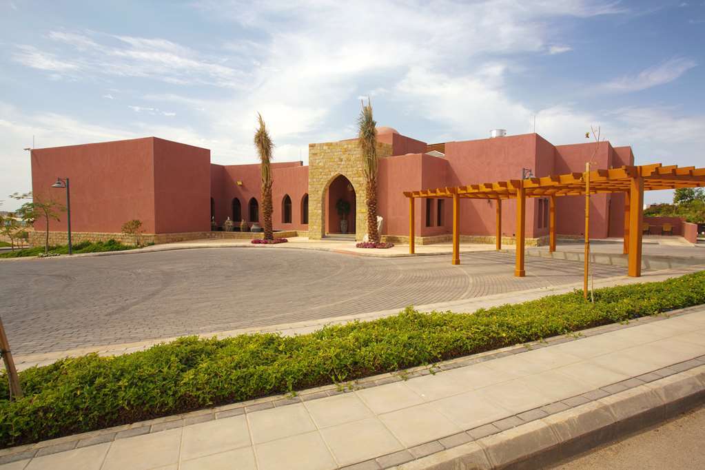 Golden Tulip Sharma Resort Intérieur photo